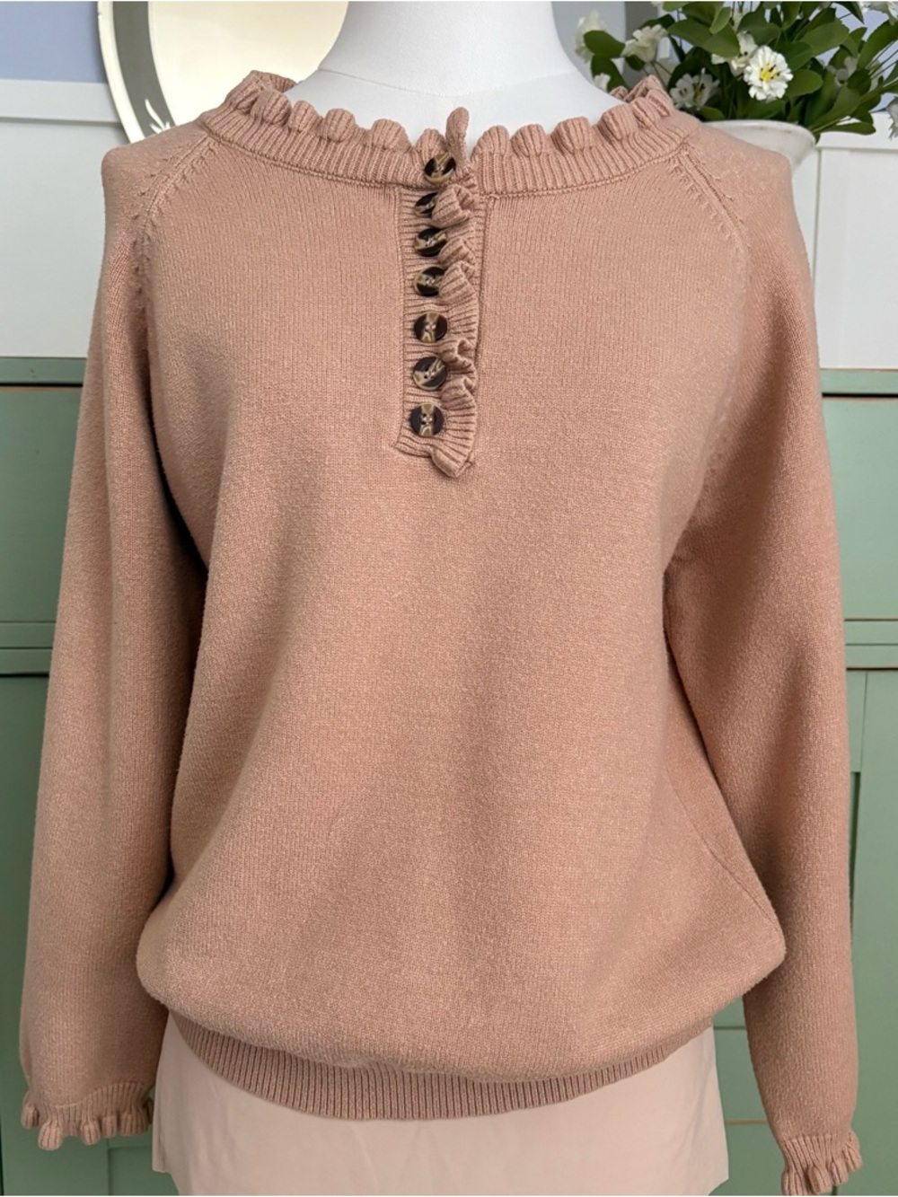 BTFBM Knit Sweater in Rosy Taupe w Ruffled Sleeve & Cuff - Half Button Closure L - Picture 3 of 11